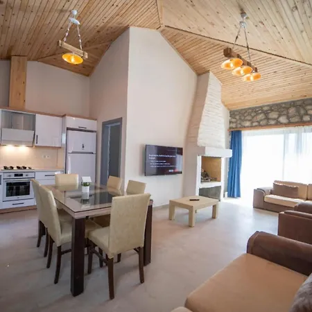 别墅 Magnificent With Private Pool And Backyard In Fethiye *